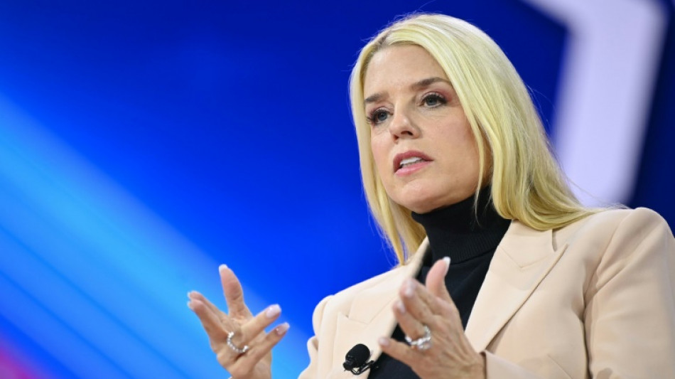 Berliner Tageszeitung Trump Elige A La Abogada Pam Bondi Como Futura