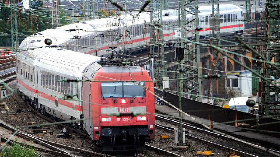 Grünen-Fraktionschef fordert mehr Geld für die Deutsche Bahn