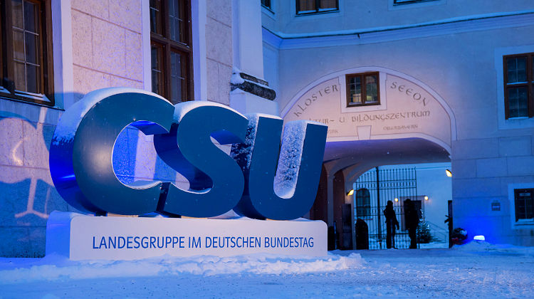 CSU: Wachstumsplan für Deutschland in Seeon auf dem Tisch
