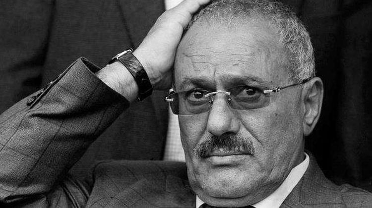 Jemen: Ex-Präsident Salehim kleinen Familienkreis beigesetzt