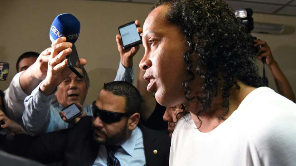 Ex-Fußballstar Ronaldinho darf Gefängnis in Paraguay verlassen