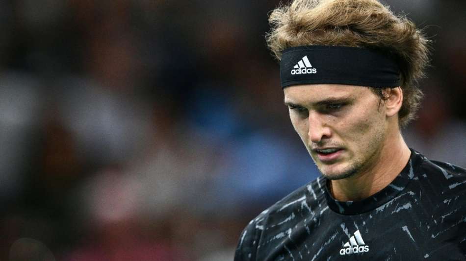 Müder Zverev verpasst Finale in Paris deutlich