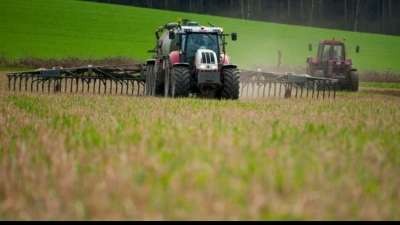 Kommunale Unternehmen fordern mehr Anstrengung gegen Nitrat im Grundwasser