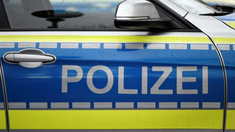 Zwölfjähriger in Hessen flieht nachts mit Auto vor Polizei