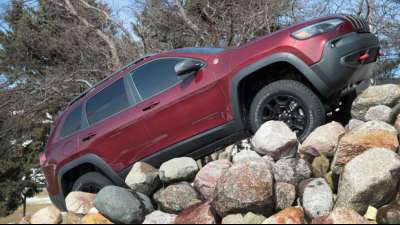 US-Ureinwohner der Cherokee bitten um Entfernung ihres Namens von Jeeps SUV