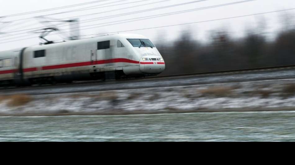 Kommunen begrüßen Scheuers Vorschlag zu reduzierter Mehrwertsteuer auf Bahnreisen