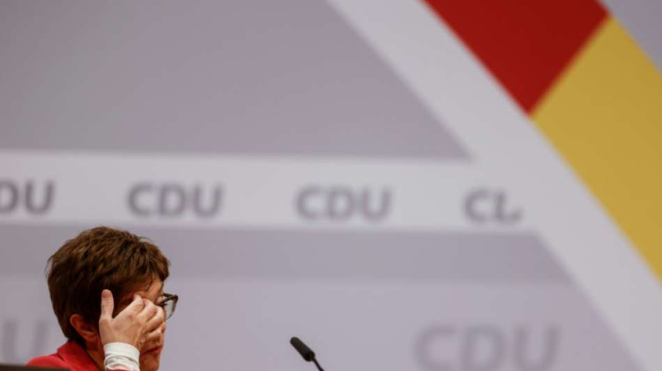 Kramp-Karrenbauer will für Bundestag kandidieren