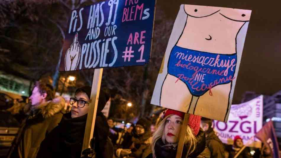 Polen: 2000 Menschen protestieren gegen schärferes Abtreibungsrecht