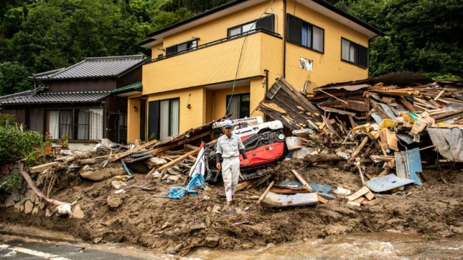 Mindestens sechs Tote nach extremen Regenfällen in Japan