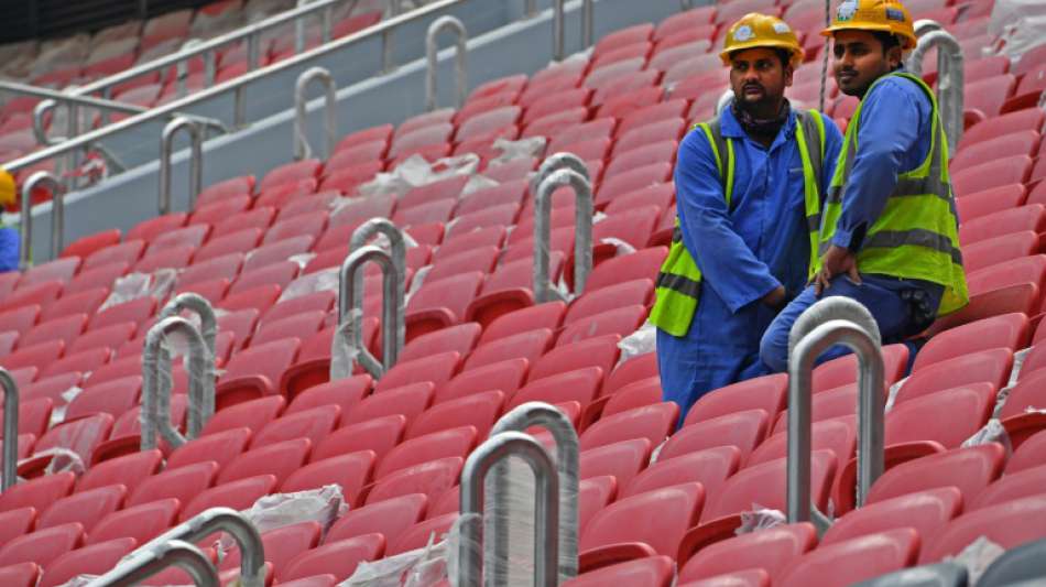 Amnesty: Arbeiter von Fußball-WM-Stadion in Katar monatelang unbezahlt 