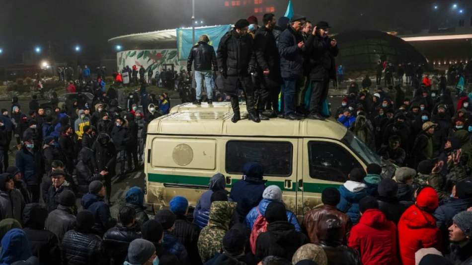 Polizei schießt: Terror durch Diktatur in Kasachstan