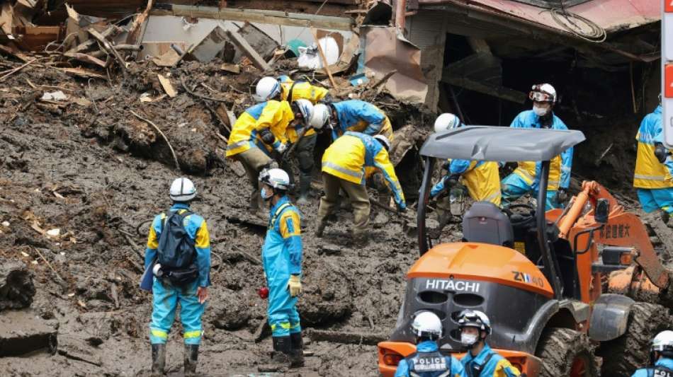 Zahl der Todesopfer bei Erdrutsch in Japan auf neun gestiegen