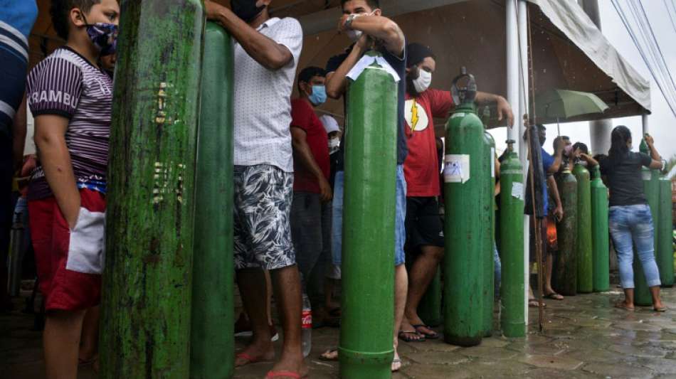 World Vision versorgt brasilianisches Amazonas-Gebiet mit Sauerstoff-Flaschen