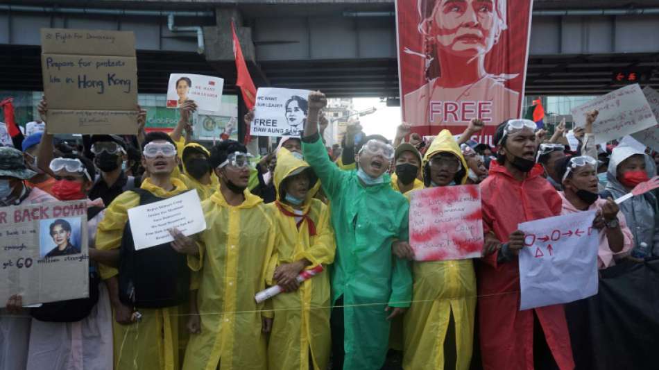 Fünfter Tag der Demonstrationen gegen die Militärjunta in Myanmar