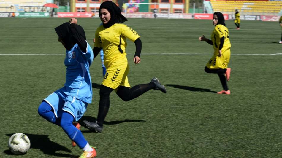 FIFPRO: Afghanische Fußballerinnen aus Kabul ausgeflogen