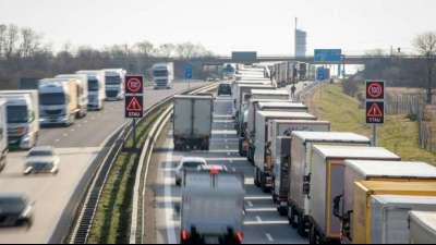 Mautsysteme für Lkw in der EU sollen Beitrag zu Umweltschutz leisten