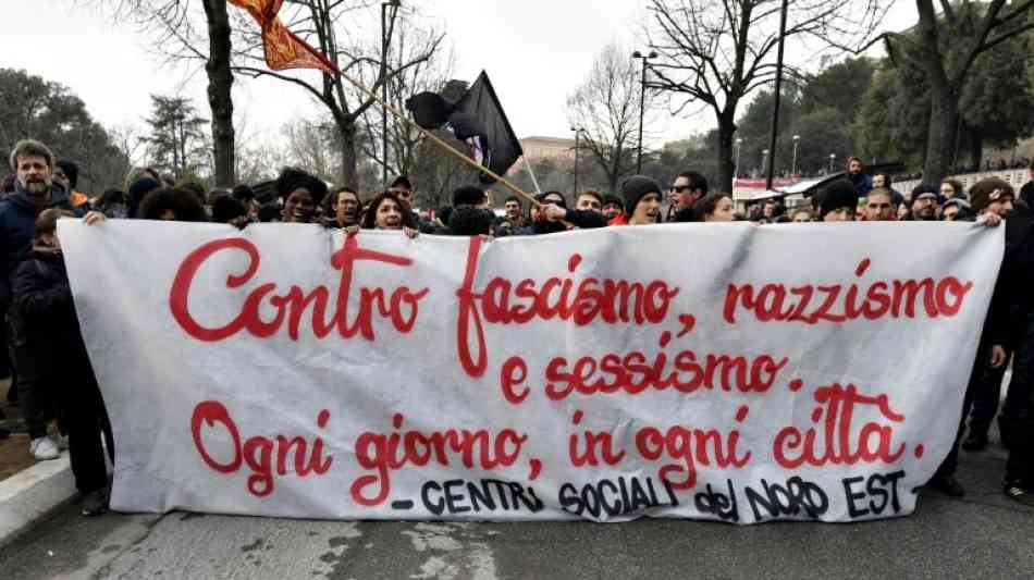 Anti-Rassismus-Demo eine Woche nach Schüssen auf Schwarze in Italien