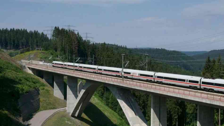 Deutsche Bahn verbucht trotz vieler Probleme einen Rekordumsatz