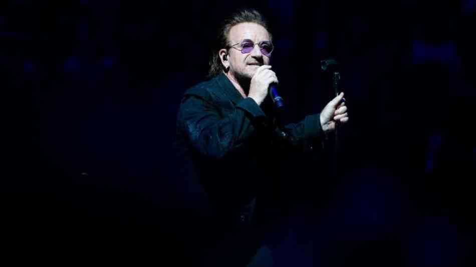 U2-Sänger Bono wieder bei Stimme - nach Konzertabbruch in Berlin