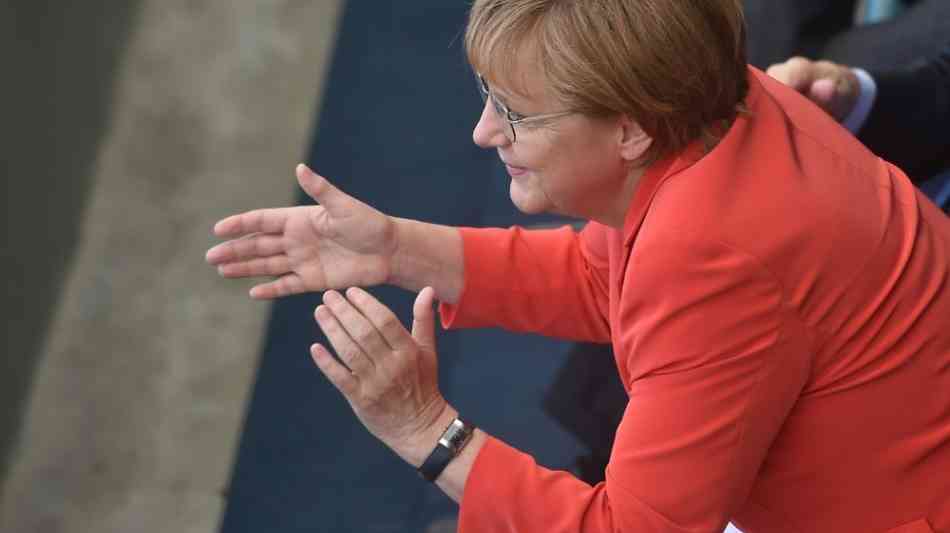 Bundeskanzlerin Merkel besuchte Weltmeister im Trainingslager