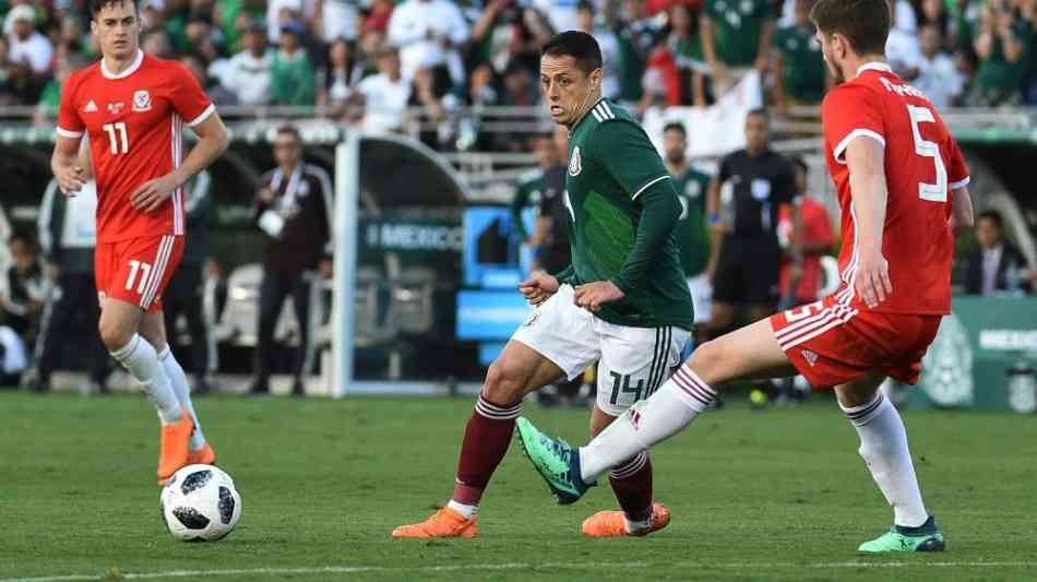 Fußball: DFB-Gegner Mexiko mit einer Nullnummer gegen Wales