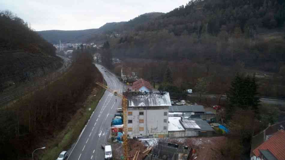 Fünf Tote bei Brand in Mehrfamilienhaus in Rheinland-Pfalz