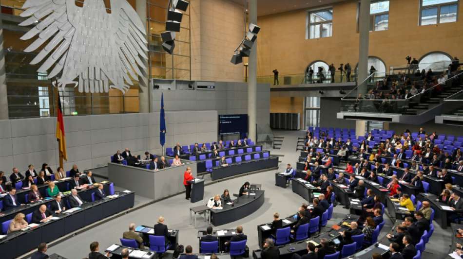 Oppermann bringt bei Wahlrechtsreform Aufhebung des Fraktionszwangs ins Spiel