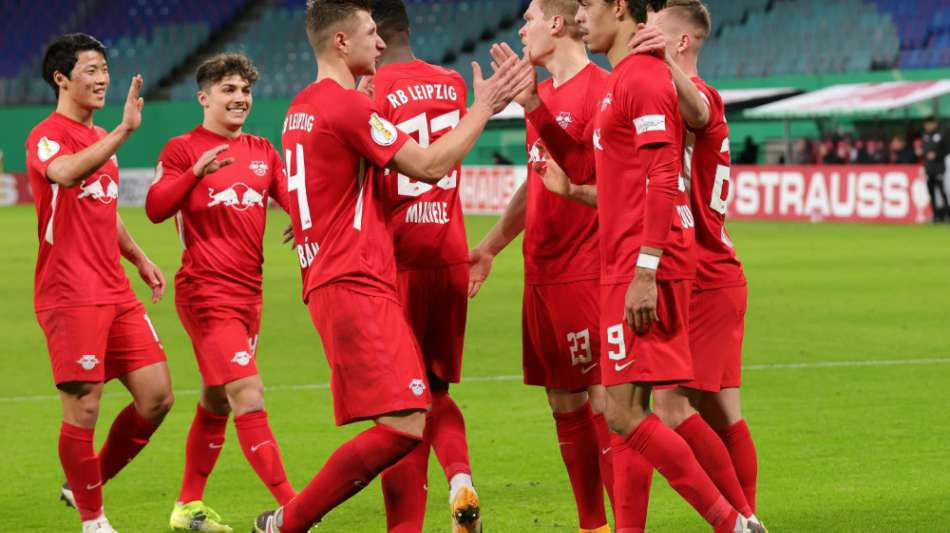 Doppelpacker Poulsen führt Leipzig zum Sieg - Pokaltraum lebt 