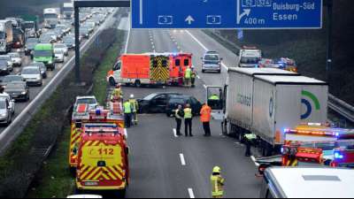 Zahl der Verkehrstoten im Januar um fast ein Drittel gesunken