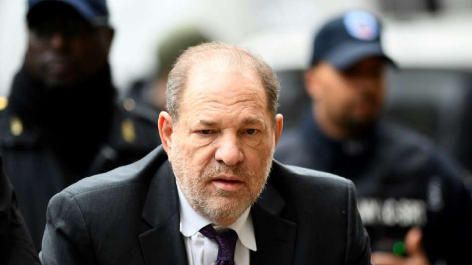 Zeugenbefragungen im Prozess gegen Ex-Filmproduzent Weinstein beendet