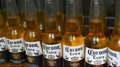 Corona-Brauerei in Mexiko stoppt die seine gesamte Produktion