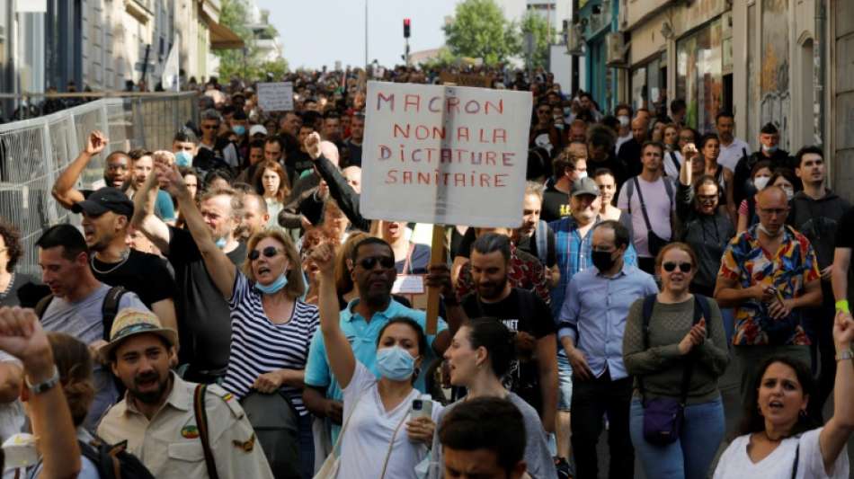 Proteste in ganz Frankreich gegen neue Corona-Maßnahmen