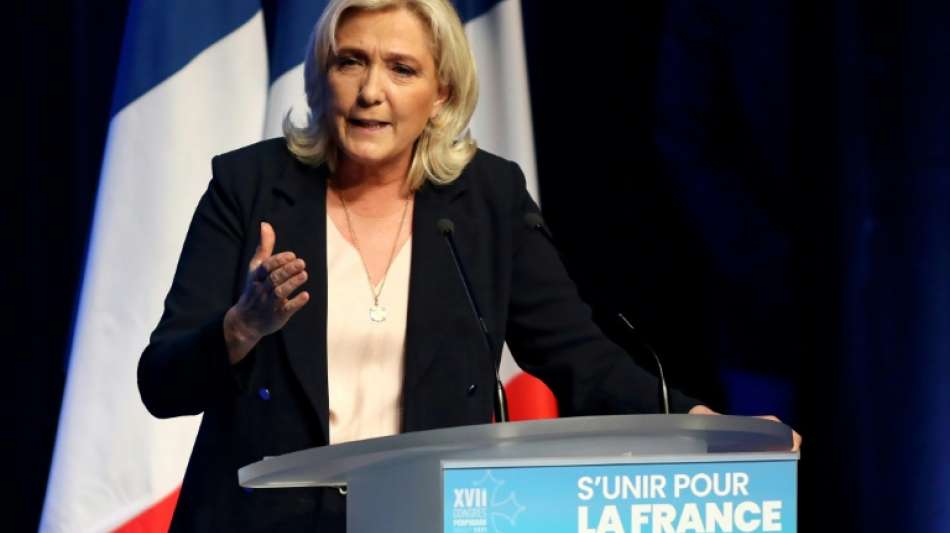 Le Pen will bei Wahl zur Präsidentin mit Deutschland brechen