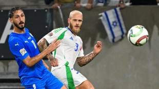 Nations League:tifosi Italia voltano spalle durante inno Israele