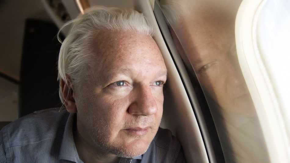 Julian Assange arrivato in territorio americano