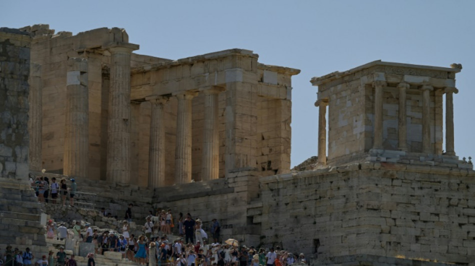 Cierre parcial de la Acrópolis de Atenas por una ola de calor