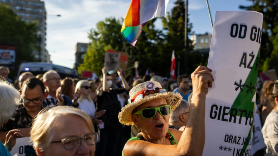 Tausende demonstrieren in Polen für Liberalisierung des Abtreibungsrechts