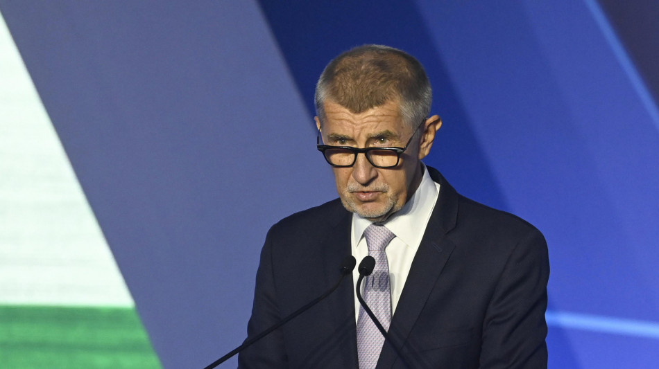 Media, ex premier ceco annuncia il ritiro di Ano da Renew