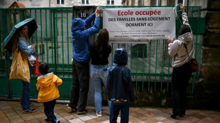 Les parents d'élèves, dernier rempart pour empêcher des enfants de dormir dans la rue