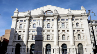 Borsa: Milano apre in lieve rialzo, Ftse Mib +0,40%