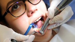 Auswertung: Mädchen bekommen womöglich zu oft Zahnspange
