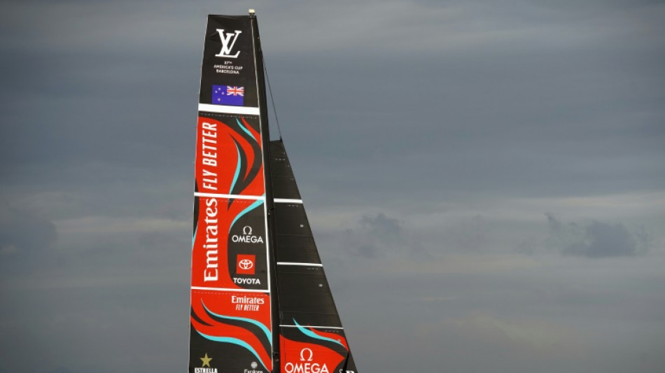 Berliner Tageszeitung New Zealand extends America's Cup lead on Britain