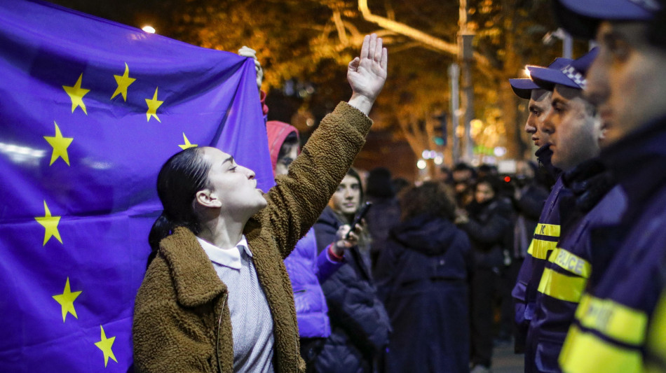 Scontri in Georgia tra polizia e manifestanti pro-Ue