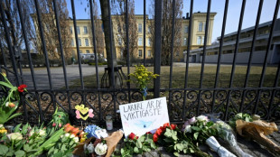 Tuerie dans un lycée en Suède: la police cherche le mobile de l'élève