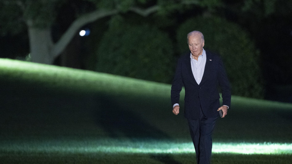 Biden non esclude sanzioni al petrolio iraniano, 'valutiamo'