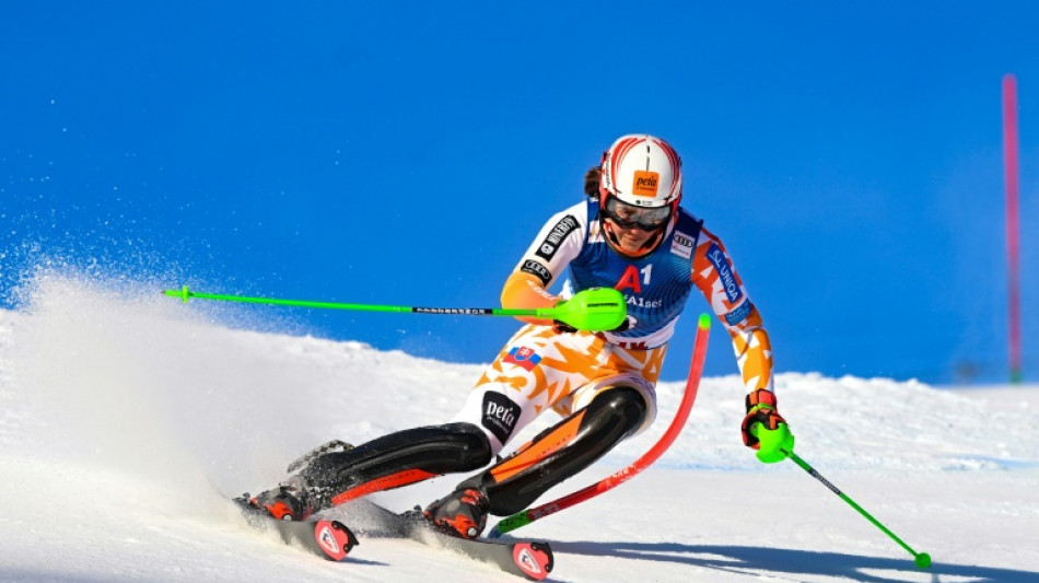 Berliner Tageszeitung - Vlhova's Return To Skiing Delayed By Cartilage ...