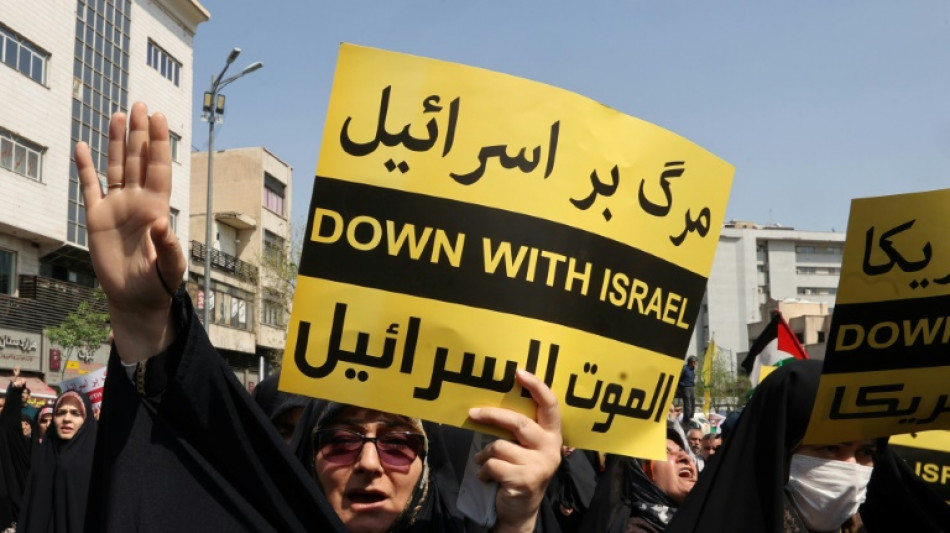 Irán minimiza el ataque atribuido a Israel, que bombardea Gaza