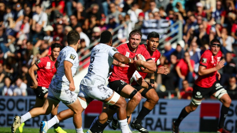 Top 14: Toulon s'invite en tête, La Rochelle enfonce le Racing 92