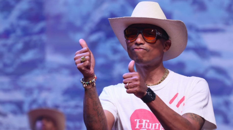 Pharrell Williams invoca o universalismo em seu novo desfile Louis Vuitton em Paris