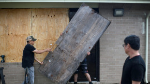L'ouragan Béryl balaie le Texas, le bilan s'élève à au moins huit morts